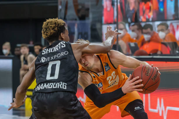 队面对对手 队面对对手