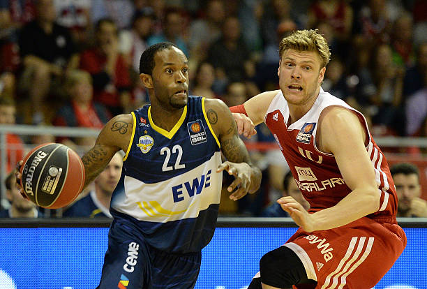 在失去中坚 在失去中坚